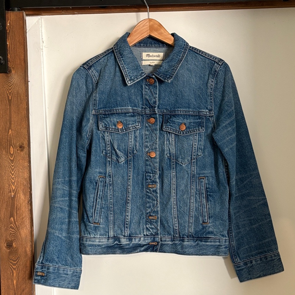 Madewell classic denim jacket sz L